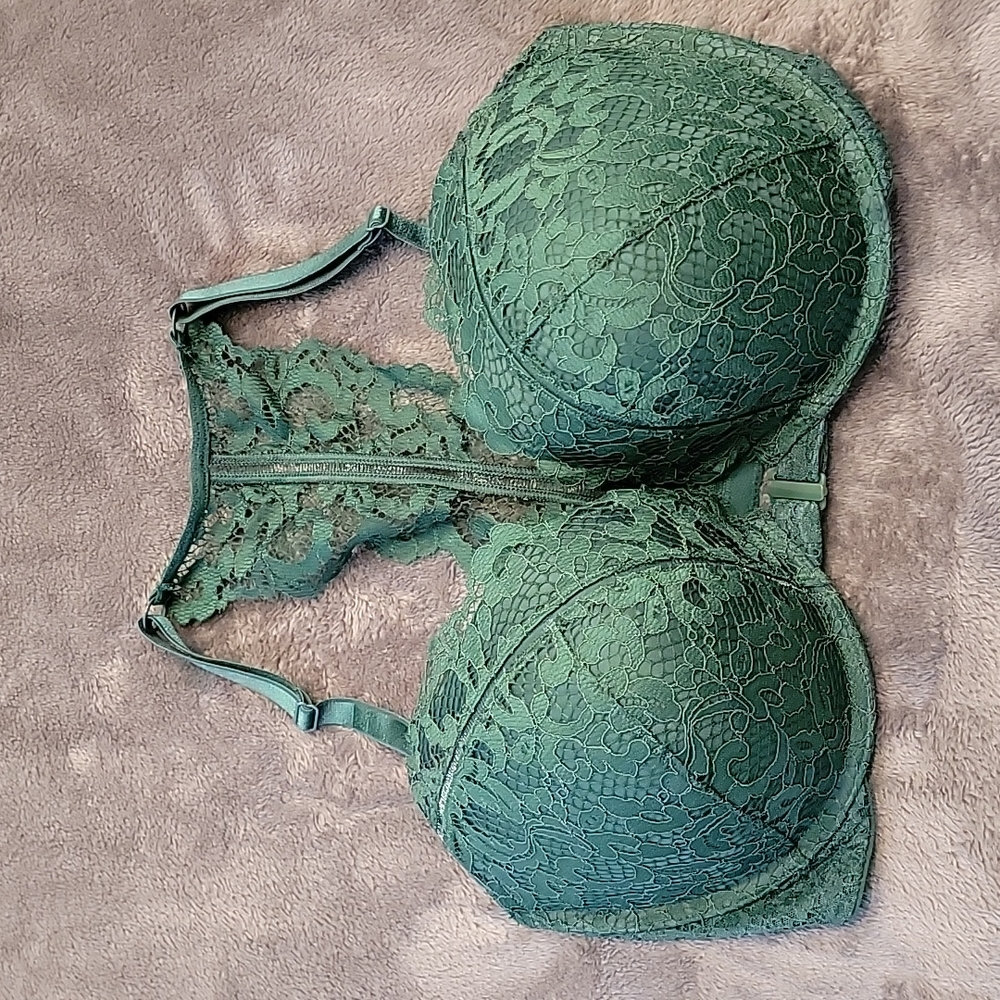 NWOT PUSH-UP Racerback